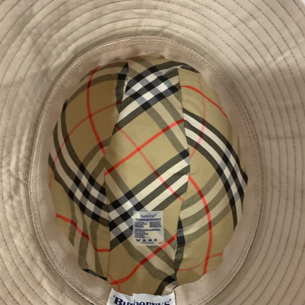 Burberry Vintage Bucket Hat - Picture 4 of 7